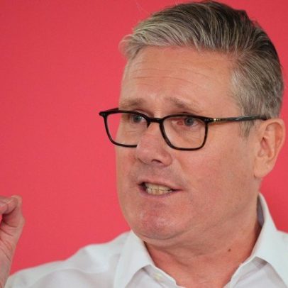 Crise coloca em risco o cargo do primeiro-ministro britânico