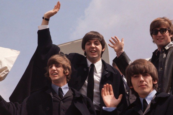 A banda tocou no telhado do número 3 da rua Savile Row durante 42 minutos em uma tarde fria de janeiro