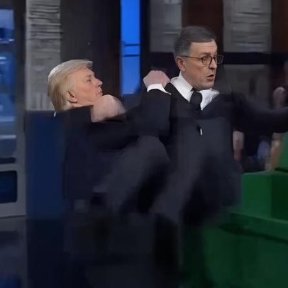 Casa Branca divulga vídeo que mostra Trump jogando apresentador no lixo