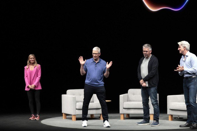Apple terá que pagar US$ 250 milhões a usuários de iPhone em processo coletivo por engano sobre IA - (crédito: BBC Geral)