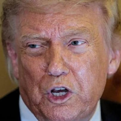 Trump intensifica pressão sobre Irã durante negociações paralisadas