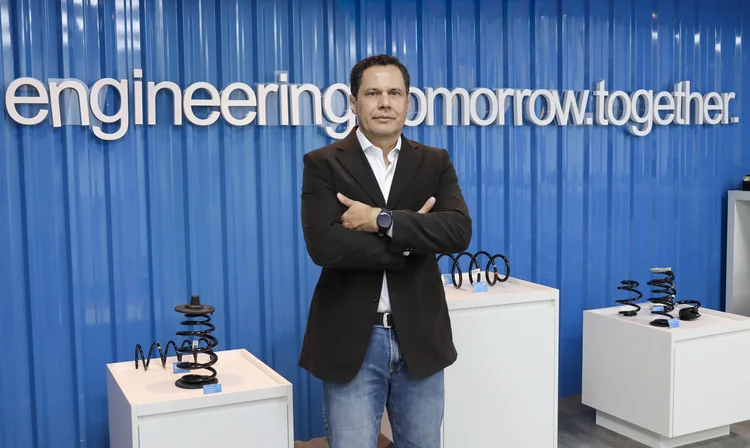 Alessandro Alves, vice-presidente global de Vendas e Marketing e CEO Brasil: Hoje cerca de 5% da produção da planta paulista é exportada, sobretudo para os Estados Unidos. A meta da thyssenkrupp é chegar a 30% (thyssenkrupp/Divulgação)