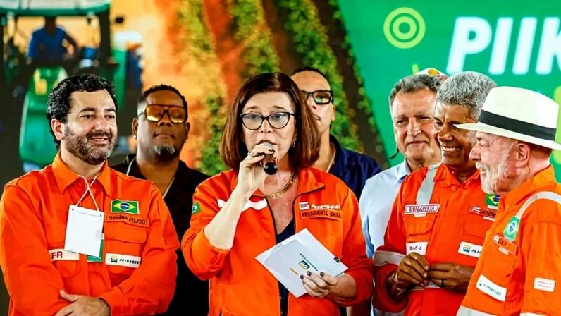 A presidente da Petrobras afirmou que a estatal busca tornar o país autossuficiente no refino de diesel e gasolina até 2030 - (crédito: Seaud/PR)