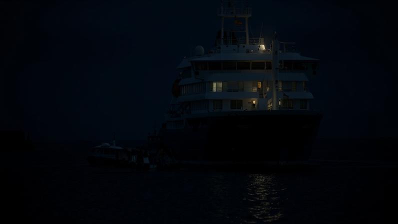 Navio cruzou o Atlântico tendo a bordo 150 pessoas de 19 nacionalidades enfrentando um surto de um vírus letal - (crédito: AFP)