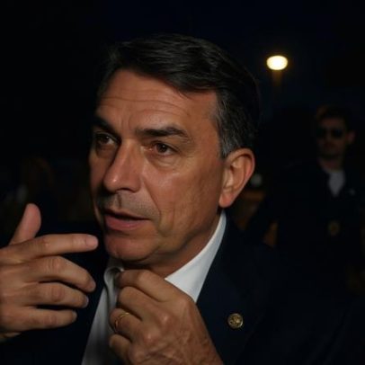 Flávio Bolsonaro busca empresários após desgaste no mercado