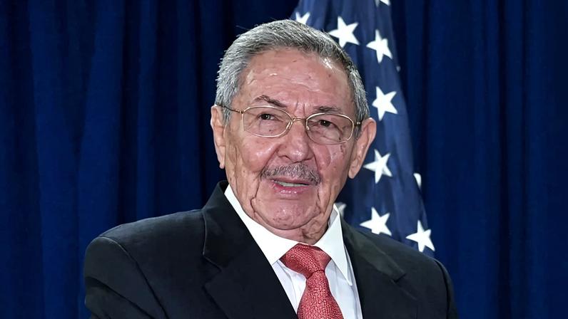 A acusação formal refere-se ao abate de dois aviões da organização civil "Hermanos al Rescate" por caças cubanos.