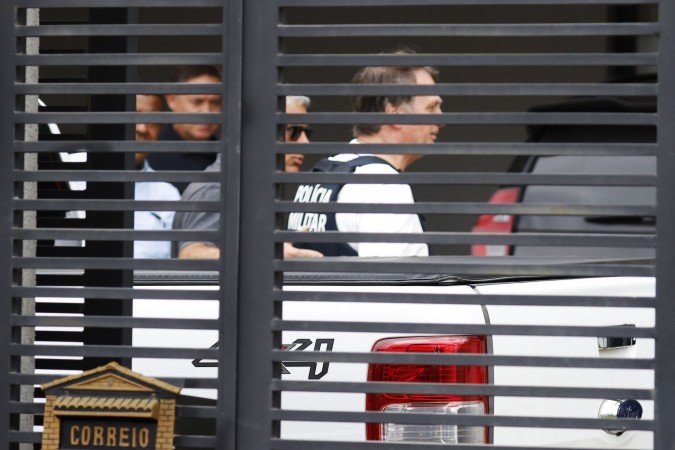 Jair Bolsonaro está em prisão domiciliar em razão de problemas de saúde - (crédito: Wilton Junio/Estadão Conteúdo)