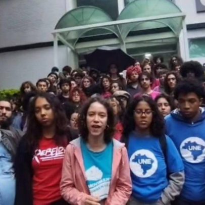PM encerra ocupação na Reitoria da USP; vídeo mostra ação