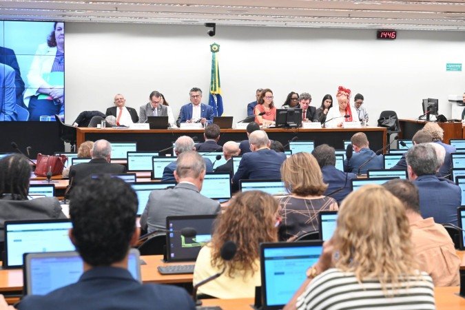 Apesar do avanço nas negociações, dois temas seguem travando o acordo político em torno da proposta - (crédito: Zeca Ribeiro/Câmara dos Deputados)