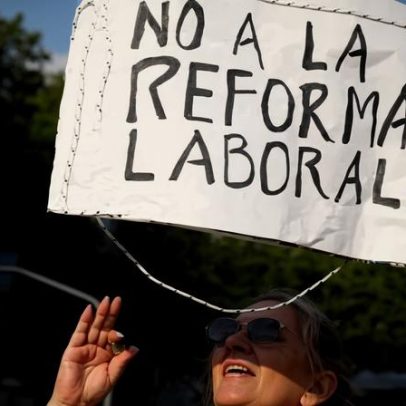 Argentina avança com reforma que permite 12h/dia; Brasil discute fim da escala