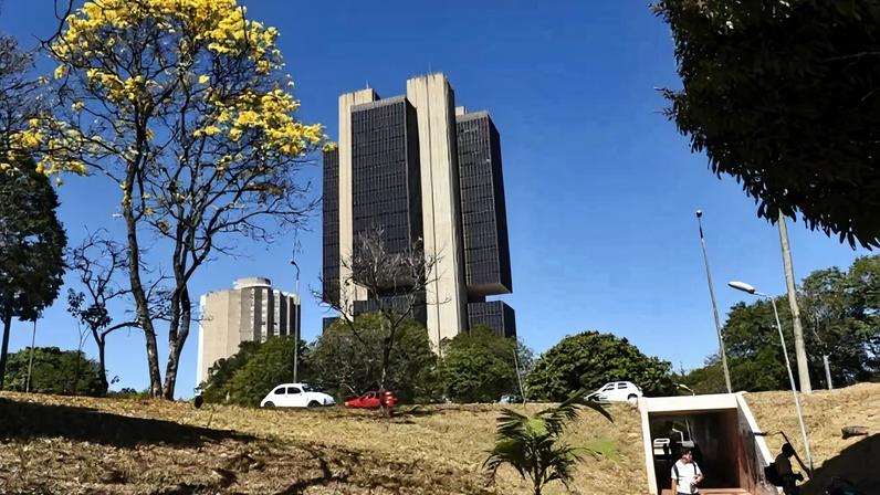 Proposta permite que o Banco Central tenha controle sobre o próprio orçamento e utilize receitas próprias para custeio das atividades. -