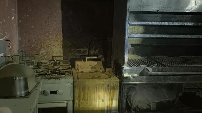 O incêndio começou a partir de um acidente com uma fritadeira, na manhã desta terça-feira (19/5) - (crédito: Corpo de Bombeiros do Distrito Federal/Divulgação)