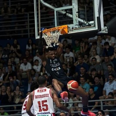 Brasília vence Franca no sufoco e força quinto jogo da semifinal