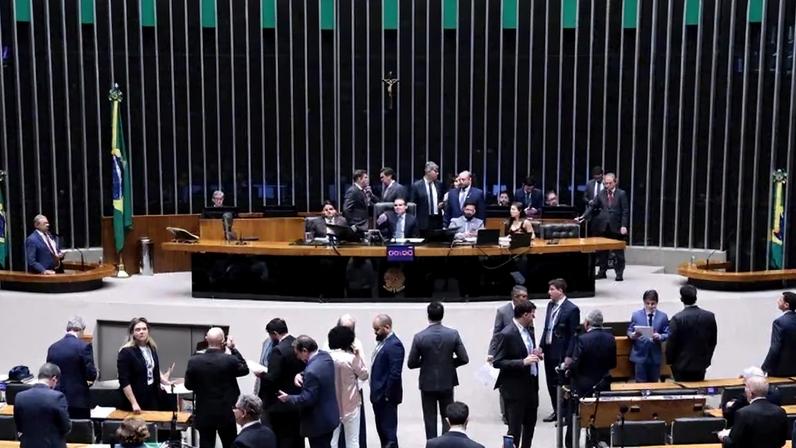 Decisões recentes do Congresso agridem a democracia brasileira de forma ultrajante - (crédito: Thiago Cristino/Câmara dos Deputados)
