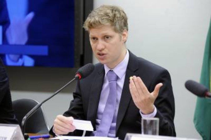"Cada ministro quer ter um poder muito seu e que não respeita muitas vezes, inclusive, a própria Constituição ou a lei"