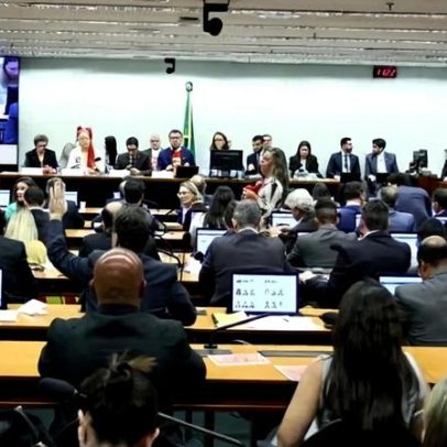 PEC 6x1: como votaram os deputados da comissão especial