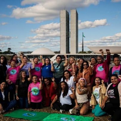 Viviane Mansi lança livro que valoriza mulheres catadoras de reciclagem