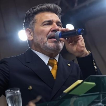 Feliciano pede orações por Bolsonaro e afirma família ungida por Deus