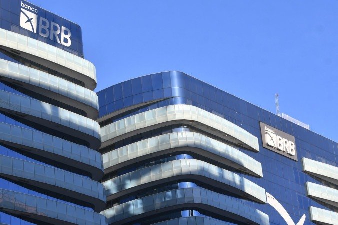 O banco e o GDF correm contra o tempo em busca das soluções, já que o fim do prazo para a capitalização está próximo, em 29 de maio - (crédito: Ed Alves CB/DA Press)
