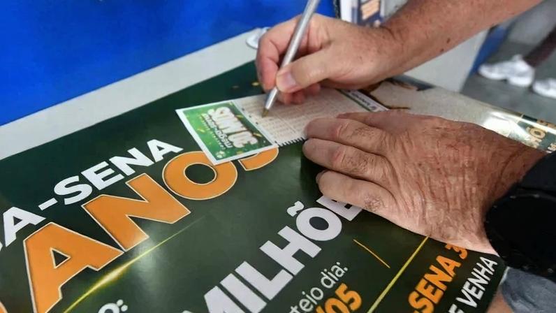 Prêmio especial de 30 anos da Mega-Sena chega a R$ 320 milhões