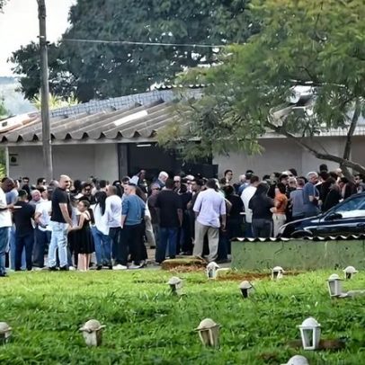 Centenas de pessoas se despedem do dono de oficina morto por funcionário