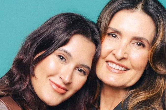 Filha de Fátima Bernardes revela divergências com a mãe em estreia como apresentadora - (crédito: Observatorio dos Famosos)