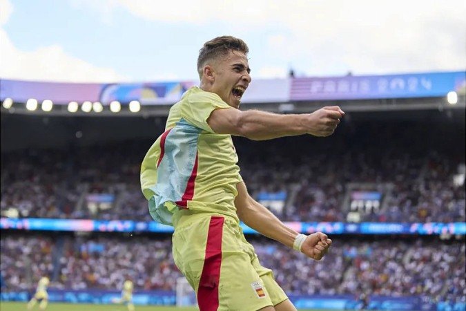 Craque da Espanha em Paris-2024, Fermín López se aproxima da primeira Copa da carreira - (crédito: RFEF)