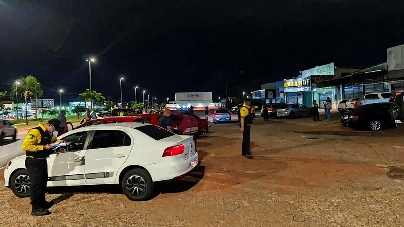 Operação do Detran-DF abordou 1.789 motoristas por todo o DF e registrou 768 ocorrências de sexta (1) a domingo (3) - (crédito: Divulgação/Detran-DF)