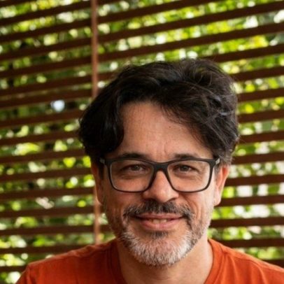Psicanalista lança livro de crônicas sobre o mal-estar contemporâneo