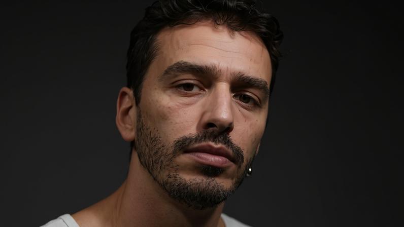 Gabriel Stauffer protagoniza "Love Kills"