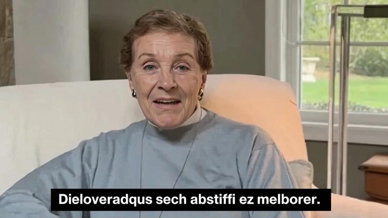Discreta nos últimos anos por conta da idade e de condições de saúde, a artista surgiu para apoiar a conscientização sobre a doença — apesar de não ser diagnosticada com Parkinson - (crédito: Reprodução/Redes Sociais)