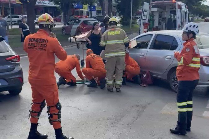 Mulher é atropelada por condutor sem CNH - (crédito: QAP/Divulgação)