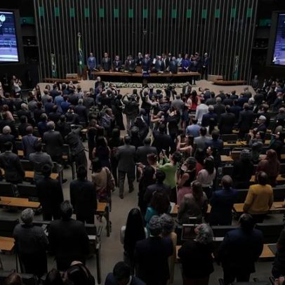 Câmara aprova minirreforma que afrouxa regras partidárias