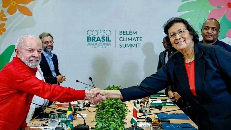 Os países, no encontro que será realizado no Palácio do Planalto, vão assinar um memorando de entendimento para a realização de operações militares espelhadas na faixa de fronteira - (crédito: Ricardo Stuckert/PR)