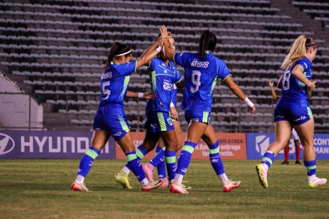 Minas Brasília teve domínio ao longo da partida no Bezerrão e avançou de maneira tranquila no duelo diante do Vila Nova - (crédito: Diller Abreu/FFDF)