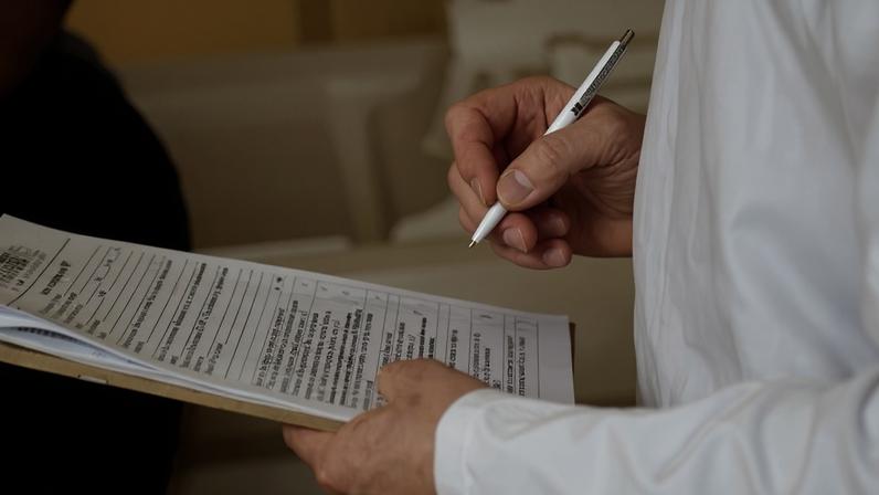 A nova etapa integra receitas eletrônicas em uma plataforma nacional com numeração única para rastrear a emissão e o uso das prescrições. - (crédito: MART PRODUCTION/Pexels)