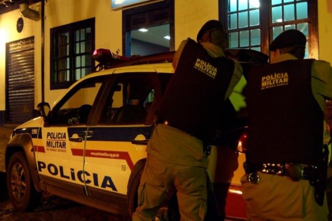 PM busca pelos suspeitos de cometer o assassinato desde a noite de domingo - (crédito: PMMG)