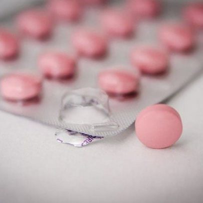 Mulheres de baixa renda têm menor acesso a remédios para dor menstrual