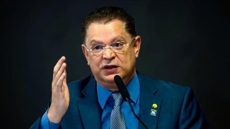 "Esperamos que tudo isso não passe de um mal-entendido", disse Sóstenes sobre a investigação que mira Ciro Nogueira, no âmbito do Caso Master - (crédito: Zélia Dória/ PL no Congresso)