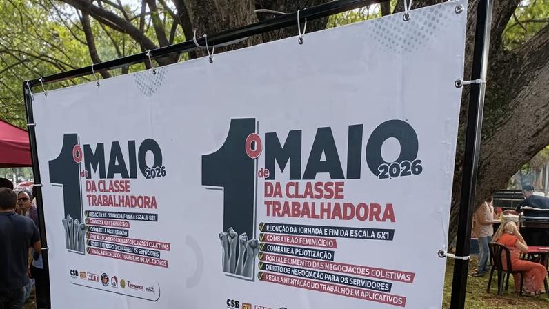 1º de maio - Manifestação das centrais sindicais do Dia do Trabalhador - Eixão Sul - (crédito: Raphael Pati)