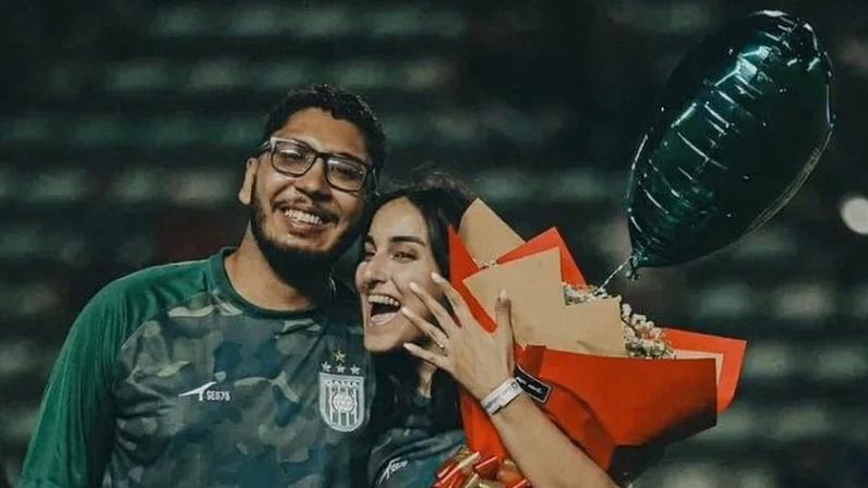 A relação de Giuly com o Gama nasce em casa e cresce com a vida. Inserida em uma família de torcedores do clube, a psicóloga desenvolveu a conexão com o alviverde cedo.