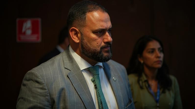 Operação da Polícia Federal cumpre mandados no Rio de Janeiro e prende o deputado estadual Thiago Rangel, investigado por suspeitas de fraude em contratos públicos e lavagem de dinheiro - (crédito: Foto: Reprodução)