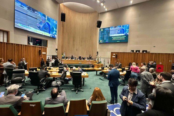 CLDF aprova, em primeiro turno, projeto que cria uma tabela de remuneração de serviços assistenciais de saúde no DF - (crédito: Mila Ferreira/CB/DA Press)