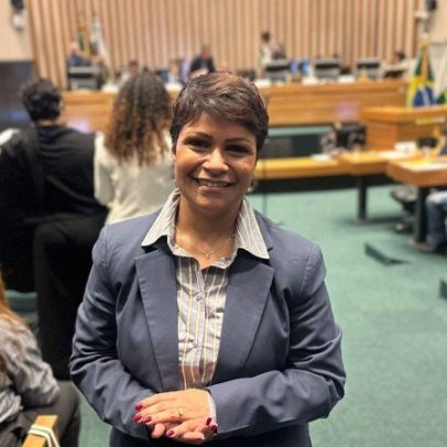 Distritais aprovam Eliane de Abreu como presidente do Iges-DF