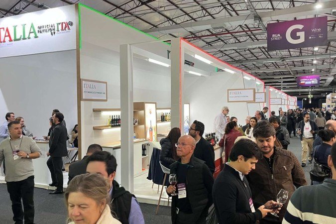 Estande da Itália na Wine South America, em Bento Gonçalves: mais de 32 expositores do maior produtor mundial de vinhos - (crédito: Karine Pagotte)