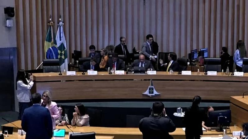 Em reunião ontem, proposta foi para análise da Consultoria Legislativa, responsável por avaliar os aspectos técnicos e jurídicos do texto - (crédito: Divulgação/CLDF)