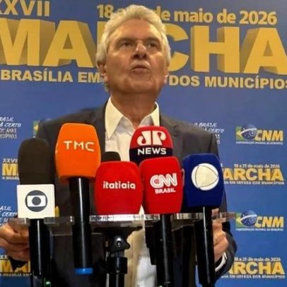 Caiado cobra vida pública limpa e critica programas do governo