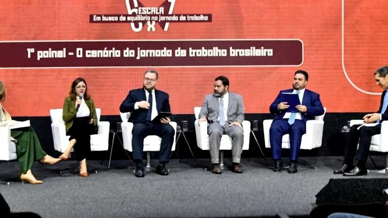 No debate promovido pelo Correio, representantes do setor produtivo defenderam que haja um dispositivo para flexibilizar as horas de trabalho previstas na legislação - (crédito: Ed Alves/CB/D.A Presss)