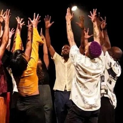 Dança afro ocupa o Espaço Cultural Renato Russo com espetáculo Em Suas Marcas