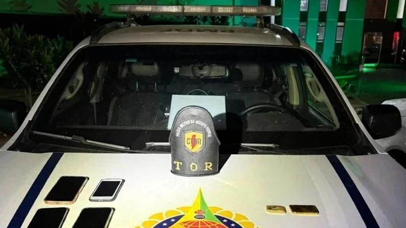 Pesando 600 gramas, o valor relacionado aos dois minérios pode chegar até meio milhão - (crédito: Polícia Militar do Distrito Federal/Divulgação)